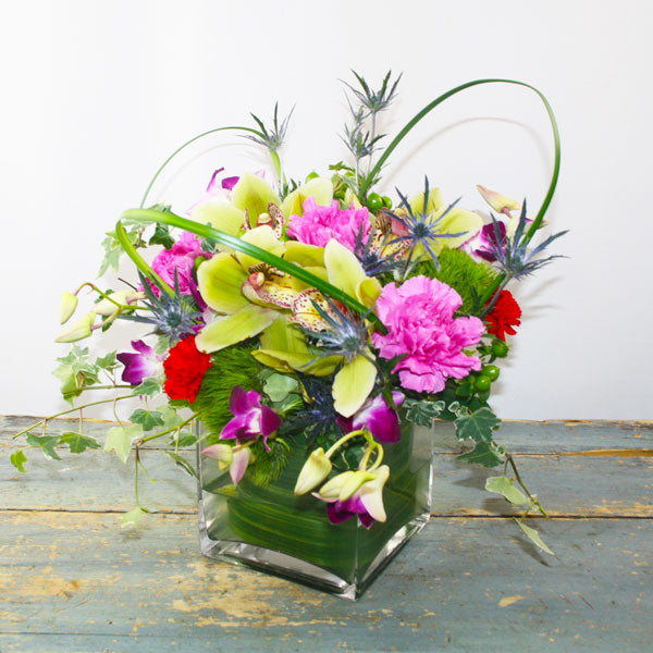 Bouquet de conception de fleuriste - Moderne 2